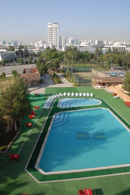 Blick vom Hotelbalkon in Ashgabat