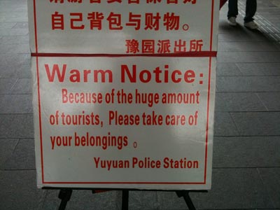 Touristenmassen. Man kann gar nicht warm genug vor ihnen warnen.